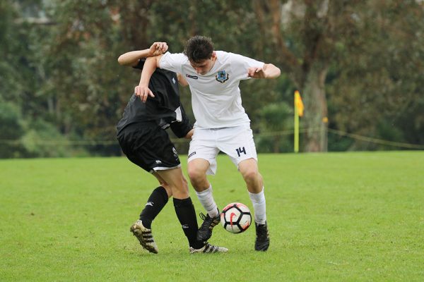 018-Fball-Boys-1X1-v-Avondale-College---031