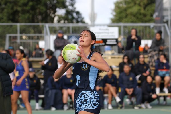 2024--UNISS-Netball-Prems-v-Howick-----30