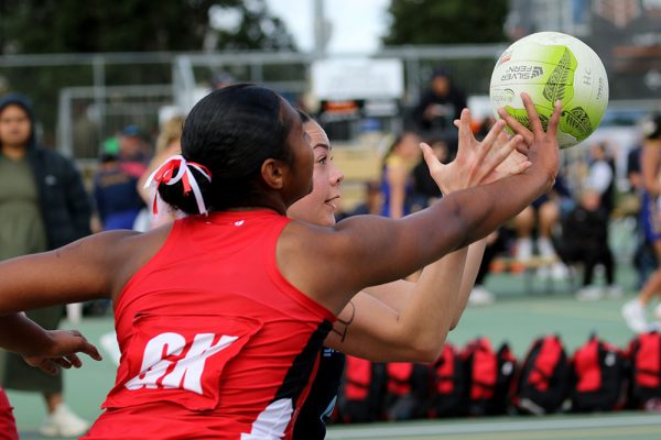 2024--UNISS-Netball-Prems-v-Howick-----37