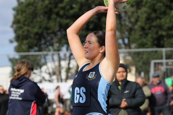 2024--UNISS-Netball-Prems-v-Howick-----38