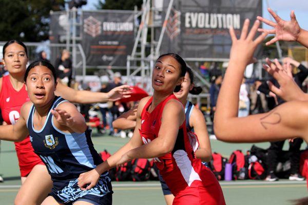 2024--UNISS-Netball-Prems-v-Howick-----80